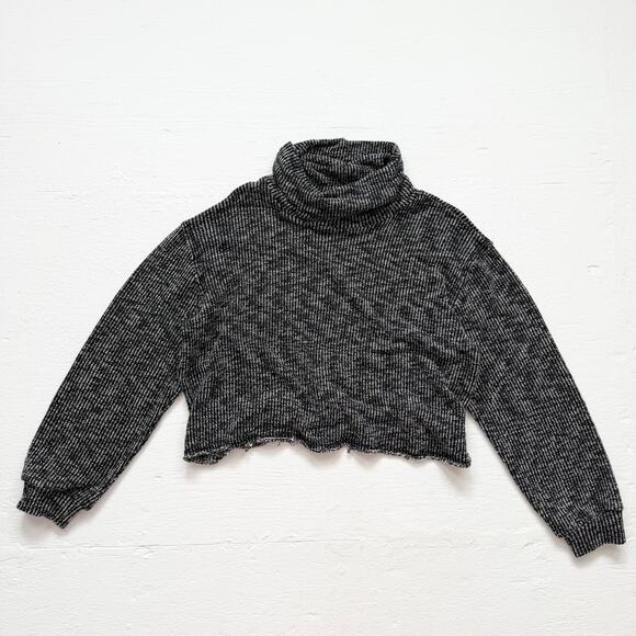 Project Social T Knit Cropped Turtleneck Sweater Raw Hem Oversized, Size Medium - Picture 1 of 7